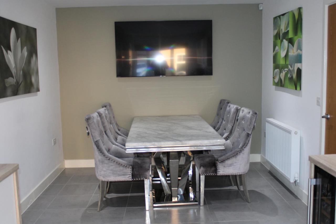 Haven - Spacious Luxury Home Perfect For Families, Couples And Contractors! 5Mins To Xscape And Junction 32! Castleford Εξωτερικό φωτογραφία